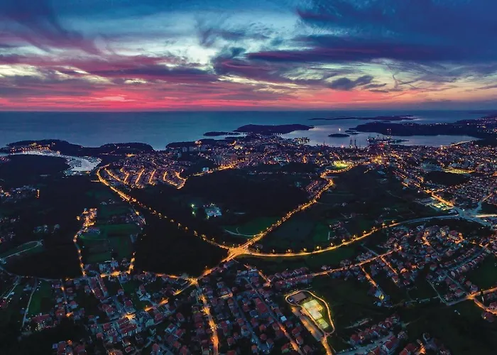 2 Bedroom Stunning In