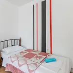 Apartment 2 Bedroom Stunning In *