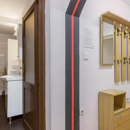 公寓 2 Bedroom Stunning In