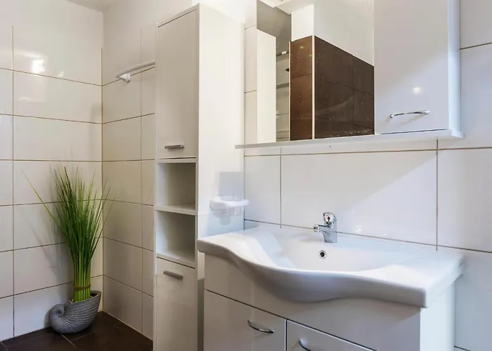 2 Bedroom Stunning In 普拉